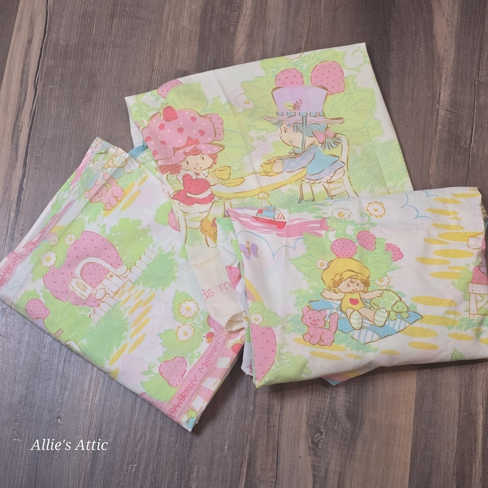 Vintage Strawberry Shortcake Friends Twin Sheet Set Fitted Flat Pillow Case 3 Pc